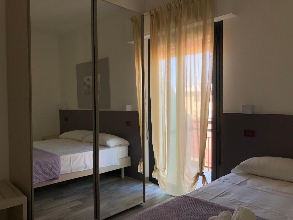 Vinsea Hotel Bellaria-Igea Marina Bagian luar foto