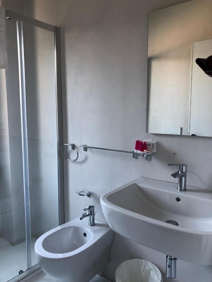 Vinsea Hotel Bellaria-Igea Marina Bagian luar foto