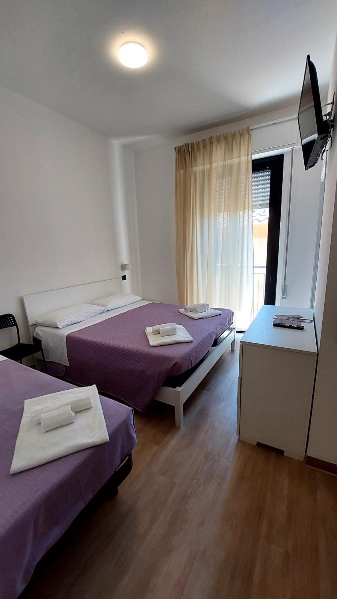 Vinsea Hotel Bellaria-Igea Marina Bagian luar foto