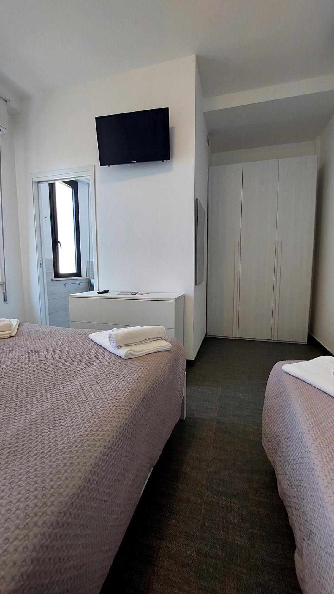 Vinsea Hotel Bellaria-Igea Marina Bagian luar foto